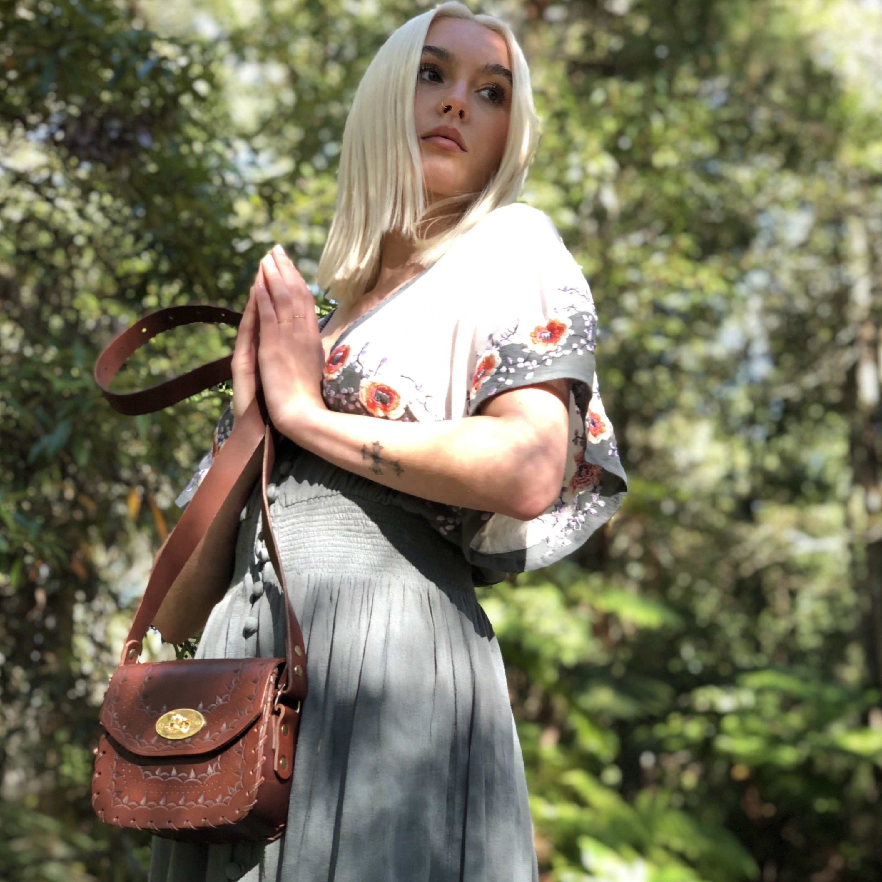 Buy Miraggio Amelia Black Small Textured Shoulder Bag at Best Price @ Tata  CLiQ